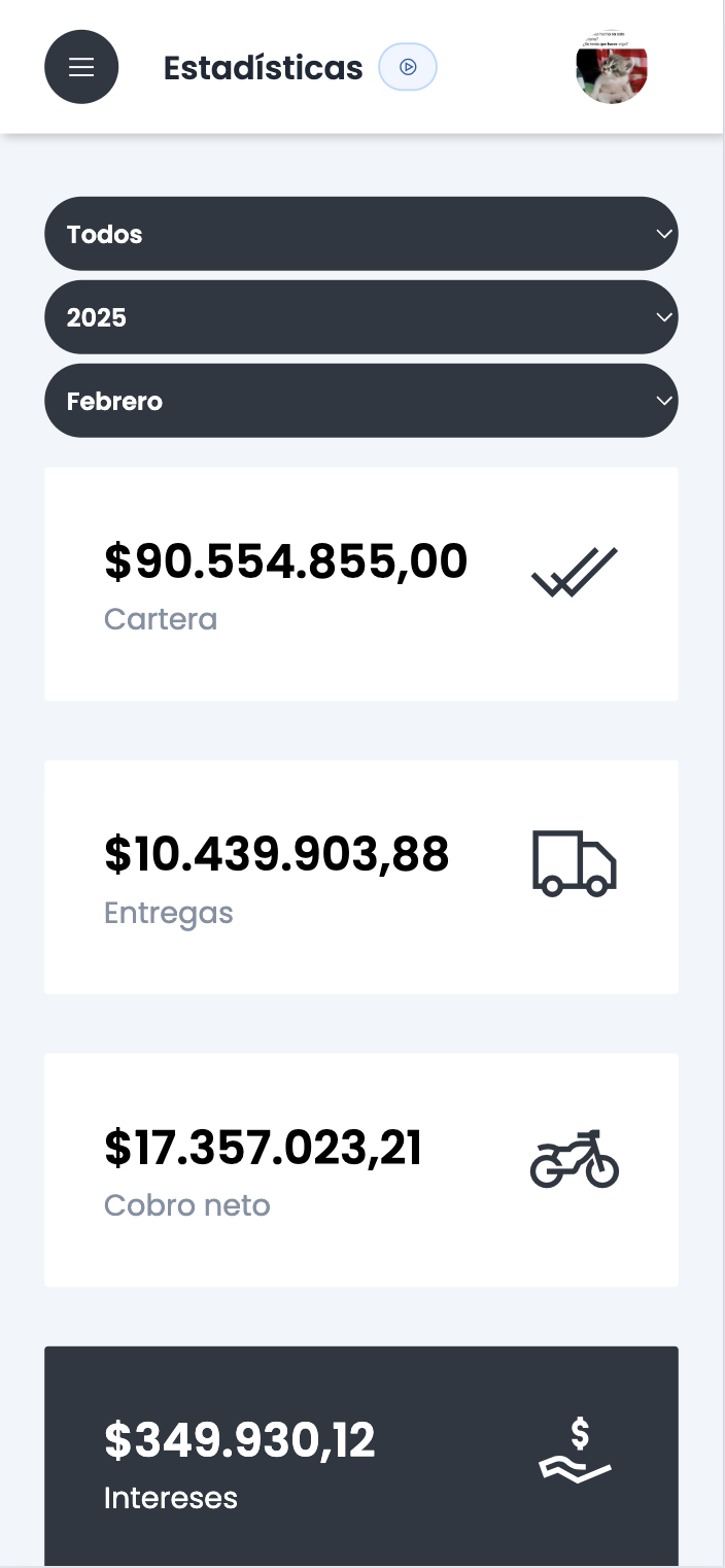 Vista movil de CuotaFacil para registrar cobros y clientes